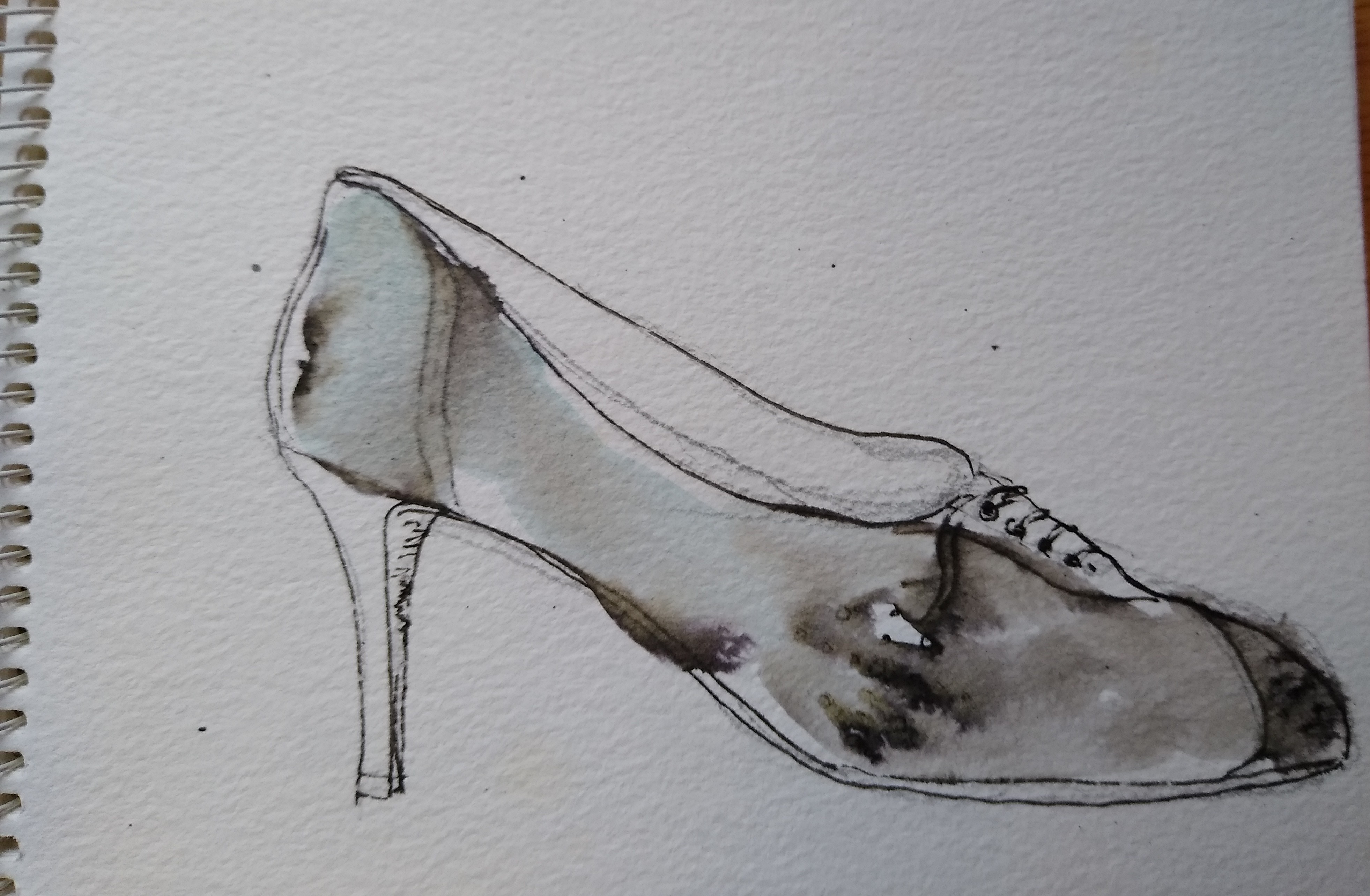 Grey-shoe